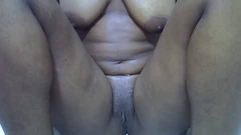 Snapshot of sexy_mayah64 chatting on 05-14-26, 09:43 sexy_mayah64 online show from 05-14-26, 09:43