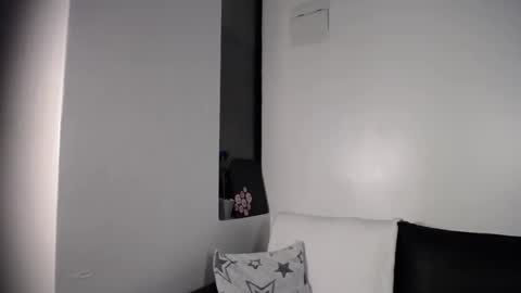 sexy_mia6 online show from 04-16-26, 05:19