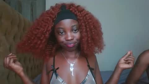 Snapshot of sexy_mistress5 chatting on 03-24-26, 02:05 sexy online show from 03-24-26, 02:05