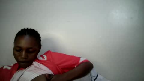 Snapshot of sexy_muna2 chatting on 07-13-26, 09:45 sexy_muna2 online show from 07-13-26, 09:45