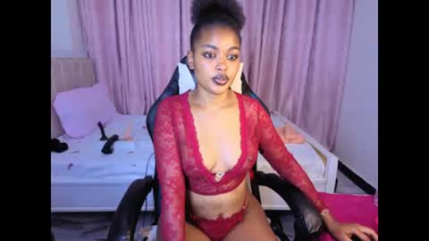 Snapshot of sexy_nasha chatting on 06-07-26, 12:48 sexy_nasha online show from 06-07-26, 12:48