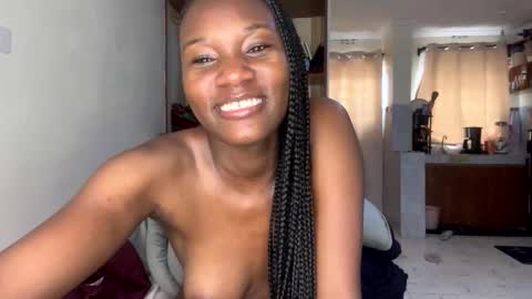 Nyla online show from 05-11-26, 10:10