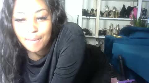 sexy pigeon online show from 05-27-26, 11:29