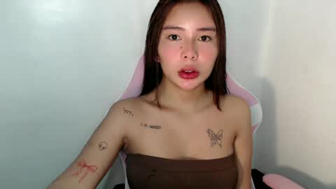 Snapshot of sexy_rem04 chatting on 06-11-26, 06:50 Rem online show from 06-11-26, 06:50