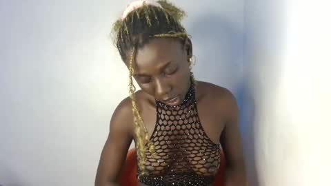 lily online show from 09-12-25, 09:48