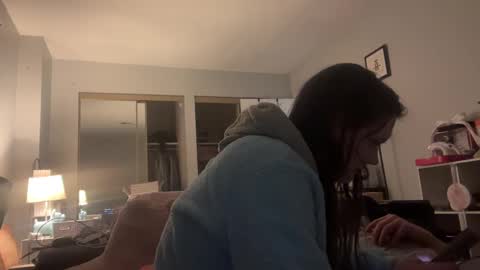 Snapshot of sexyandstoned420 chatting on 01-10-25, 01:21 Kali Brent online show from 01-10-25, 01:21