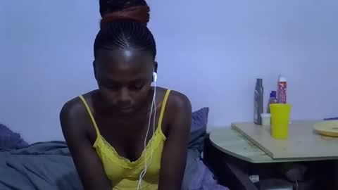 sexybeiby1 online show from 04-15-26, 04:47