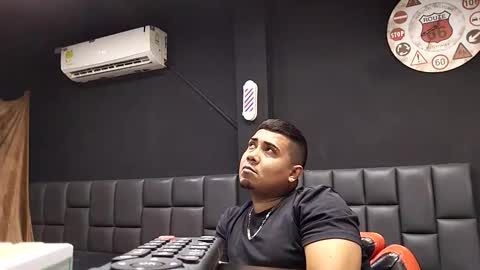 Jonas Cum BARBER IN TRAINING online show from 05-18-26, 09:20