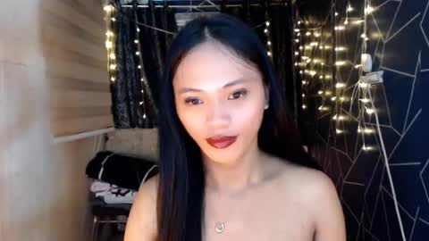 Miss Cheng online show from 11-27-25, 03:30