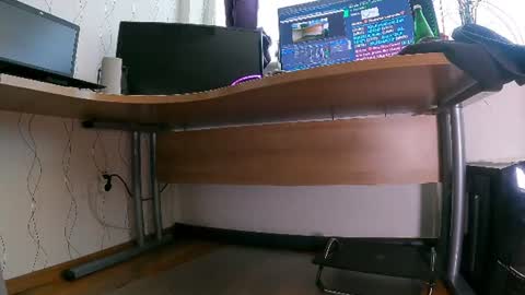 Snapshot of sexydea chatting on 07-14-26, 10:21 XDA online show from 07-14-26, 10:21
