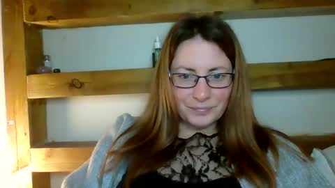 Emily online show from 02-25-26, 10:47