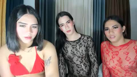Snapshot of sexyhotladyboy4u chatting on 09-17-25, 02:30 kara miya nina online show from 09-17-25, 02:30