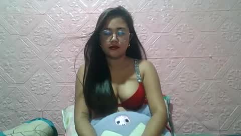 sexyjessa20 online show from 05-21-26, 10:50