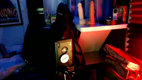 SEXYLATINCOUPLE online show from 12-11-24, 10:03