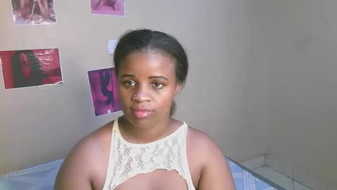 sexylucy33 online show from 03-24-26, 04:50