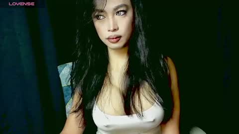 Snapshot of sexymariafoxx chatting on 06-22-26, 10:07 MariaFoxx online show from 06-22-26, 10:07