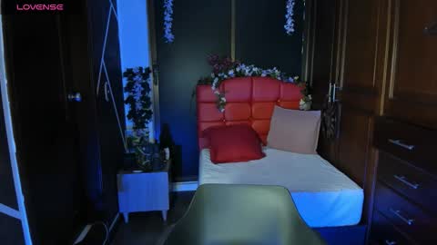 Snapshot of sexynaf chatting on 01-10-26, 07:15 N A F online show from 01-10-26, 07:15