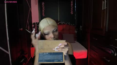 Snapshot of sexynaf chatting on 01-15-26, 07:50 N A F online show from 01-15-26, 07:50