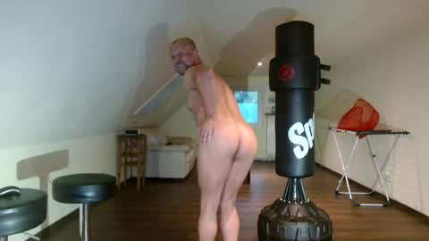 Snapshot of sexynudepopo chatting on 07-16-26, 07:20 sexynudepopo online show from 07-16-26, 07:20