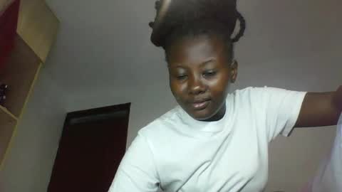 sexypamm online show from 06-17-26, 04:19