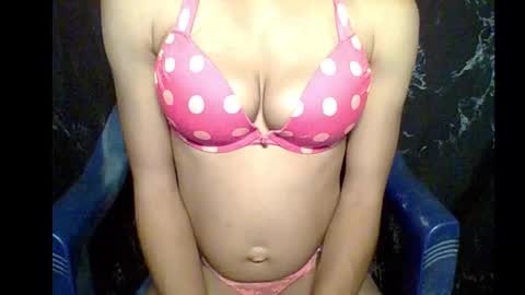 Snapshot of sexypussy000 chatting on 02-08-26, 11:41 sexypussy000 online show from 02-08-26, 11:41