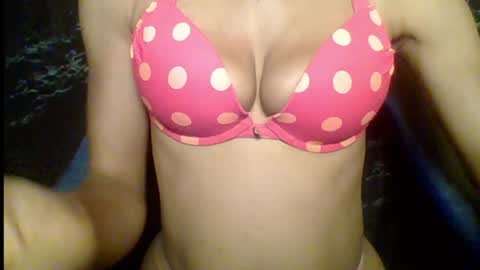 Snapshot of sexypussy000 chatting on 04-07-26, 11:04 sexypussy000 online show from 04-07-26, 11:04