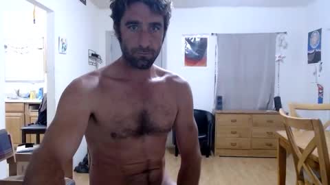 sexyRENTS online show from 12-15-25, 08:18