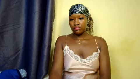 sexyroznnah online show from 06-15-26, 03:25