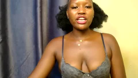 sexyroznnah online show from 06-21-26, 01:57