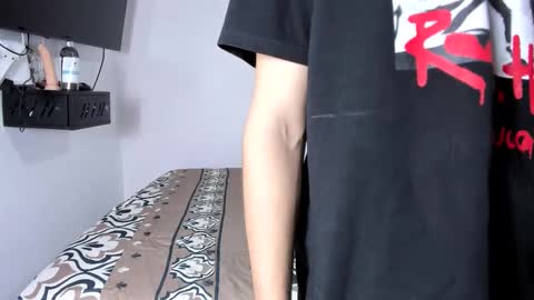 sexyskinnynaksu online show from 11-15-25, 12:41