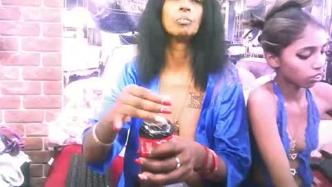 sexyva4u2luv online show from 12-20-25, 10:22