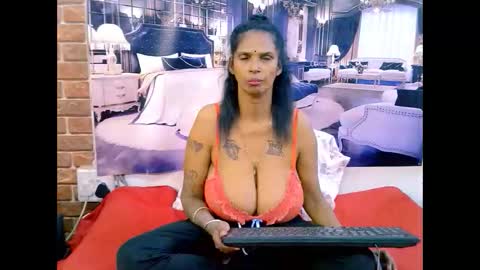 sexyva4u2luv online show from 05-11-26, 06:05
