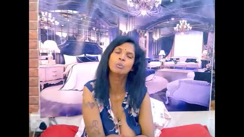 sexyva4u2luv online show from 05-13-26, 07:00
