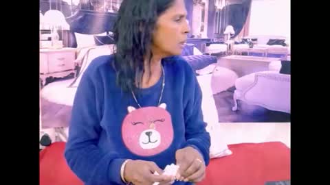 sexyva4u2luv online show from 05-19-26, 05:36
