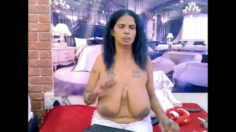 sexyva4u2luv online show from 05-20-26, 06:41