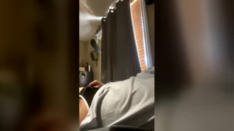 sexyzaddy94 online show from 02-05-26, 09:41