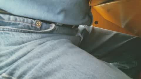 Bruce online show from 01-08-25, 06:52