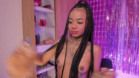 Snapshot of shadaraa chatting on 05-19-26, 03:07 shadara online show from 05-19-26, 03:07