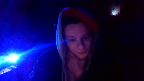 shades455 online show from 06-15-26, 09:44