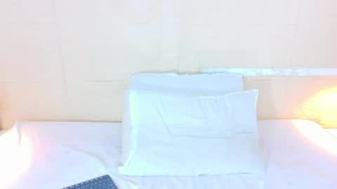 Catalina online show from 04-15-26, 07:58