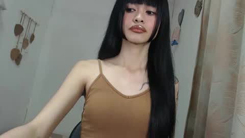 Snapshot of shanegreents chatting on 04-20-26, 12:35 bini aiah online show from 04-20-26, 12:35