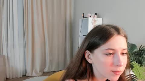 me name is Mia online show from 03-05-26, 07:10