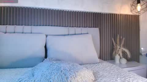 SHANON online show from 03-07-26, 06:27