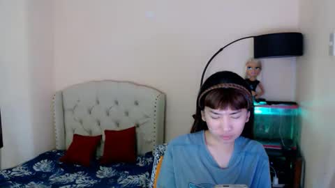 SHANTA FOX  s online show from 04-01-26, 12:00