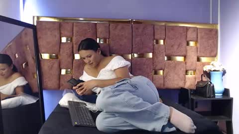 shantall 05 online show from 02-05-26, 08:13