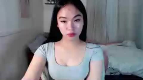 Snapshot of shantel_xx chatting on 07-11-26, 12:30 Shantel online show from 07-11-26, 12:30