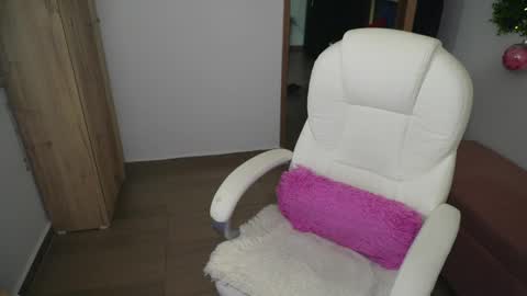 Lau online show from 04-01-26, 06:16