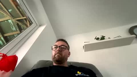 Sharksboy online show from 05-17-26, 05:16