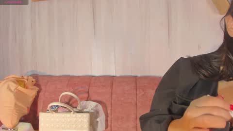 Snapshot of sharonlewy_ chatting on 01-07-25, 02:41 Sharon online show from 01-07-25, 02:41