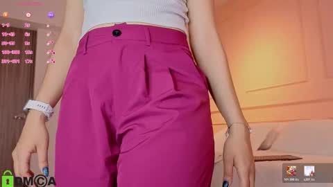 Snapshot of sharonn___ chatting on 03-04-26, 04:07 Sharon online show from 03-04-26, 04:07